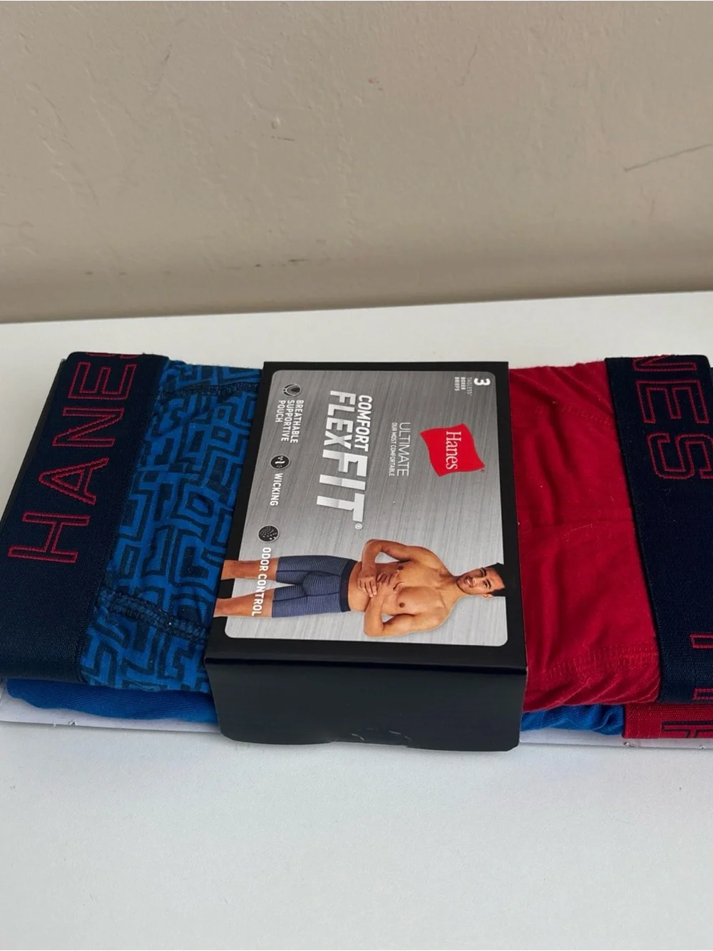 New Hanes Ultimate comport flex fit 3 tag-less boxer briefs  Size-M 32-34